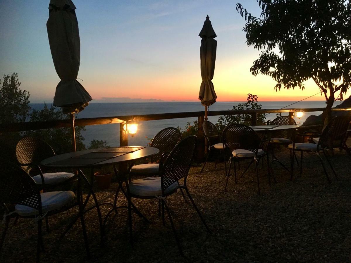 Villa Pietrafiore มอนเตรอสโซ อัล มาเร ภายนอก รูปภาพ